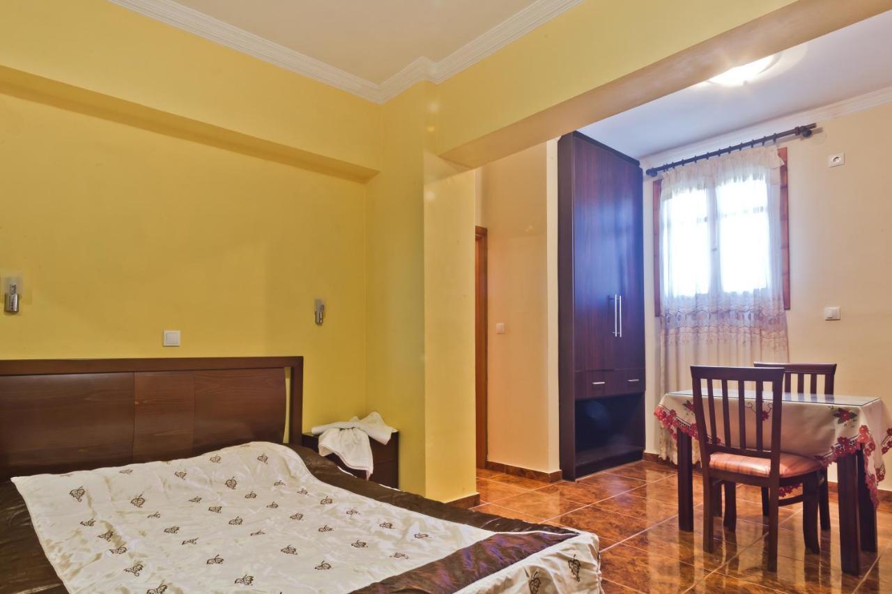 Montemar Studios & Apartments 阿尔卡萨 外观 照片
